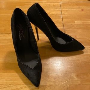 Steve Madden, Keyshia Cole, black stiletto, size 10, leather and fur